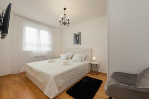 Designer apartment with garage and balcony - Zadar